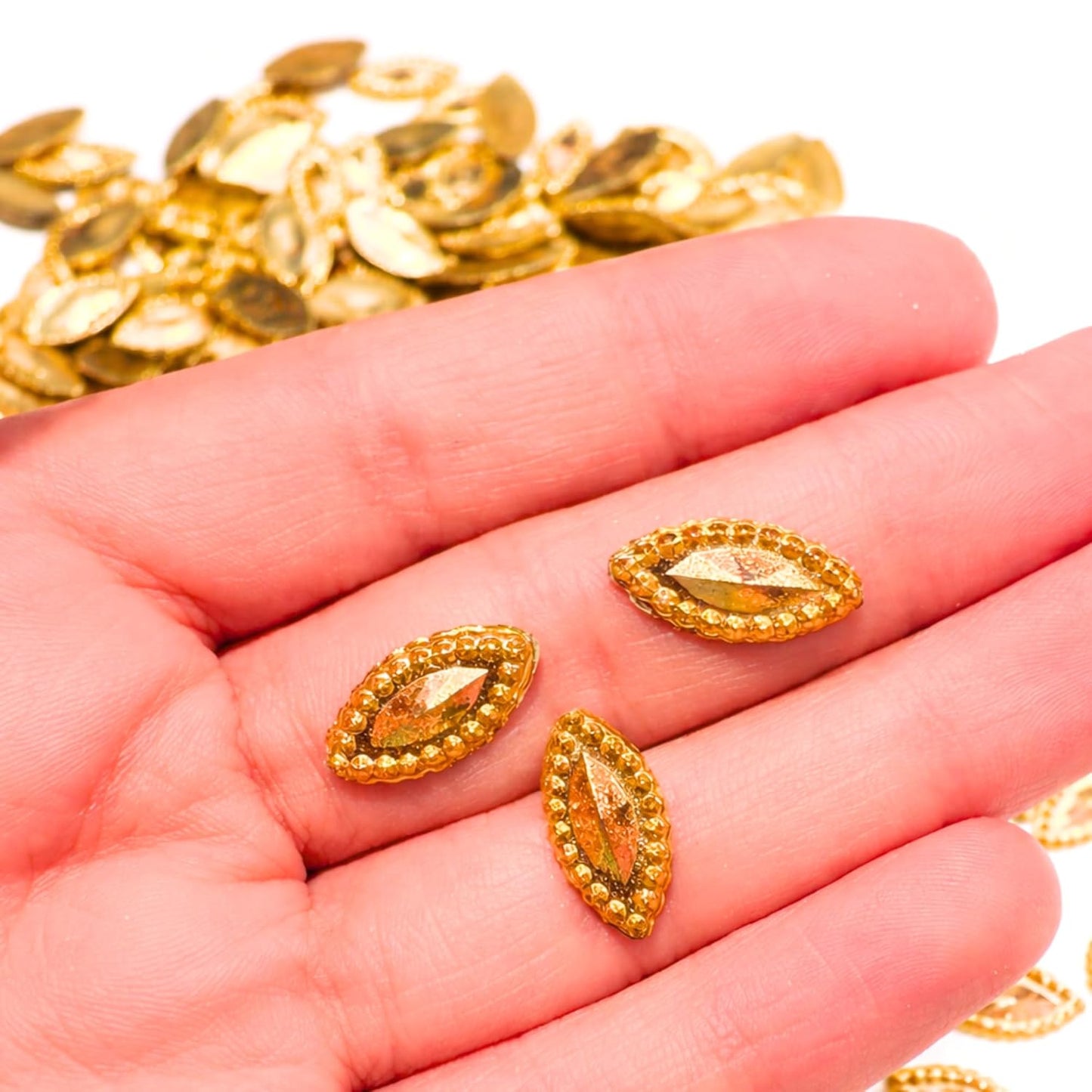 Golden Marquise Shape Flatback Embroidery Stones for Fabric Clothing Embellishment