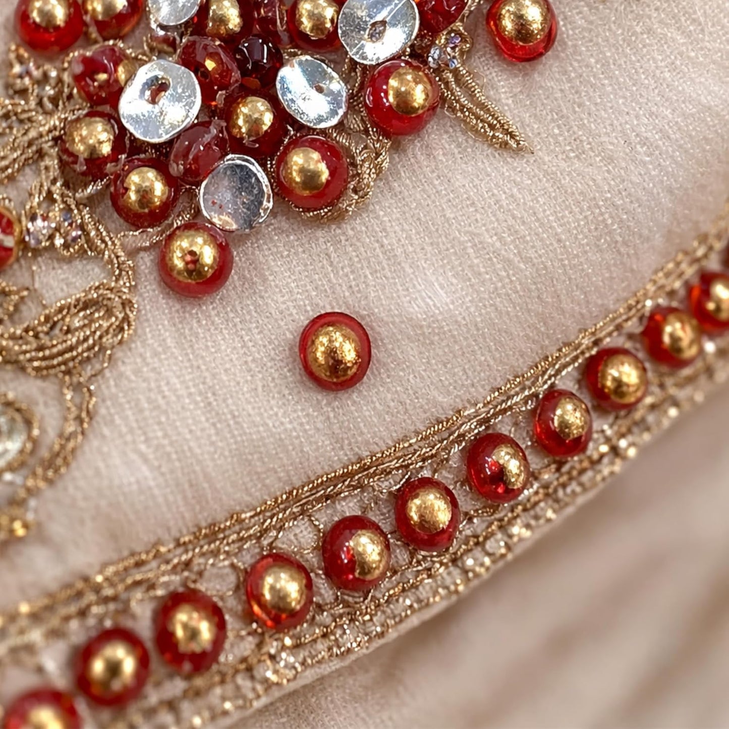 Orange Rhinestones Circular Stickable Plastic Kundan Beads for Saree Border Jewelry Making Nail Face Makeup Art Crafts Clothes Decoration DIY Art & Crafts